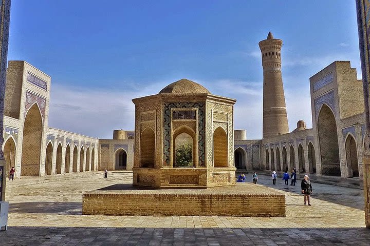 3 Days Tour to Bukhara and Samarkand from Tashkent by train image