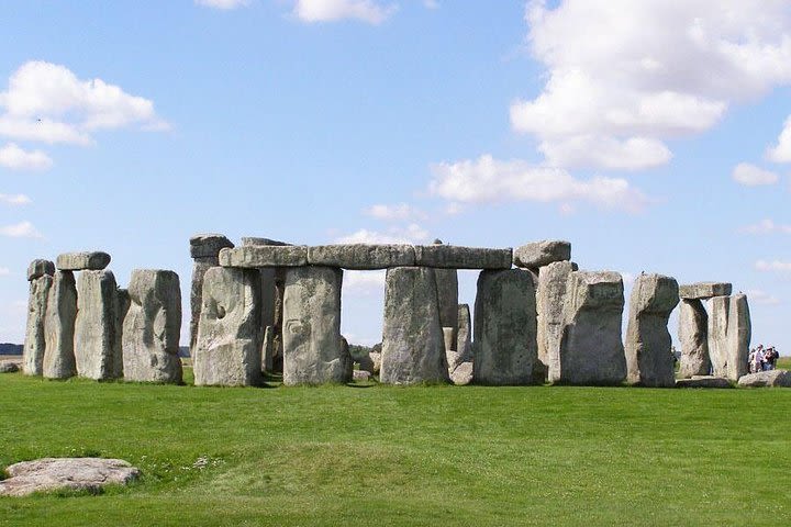 Windsor, Stonehenge, Lacock and City of Bath image