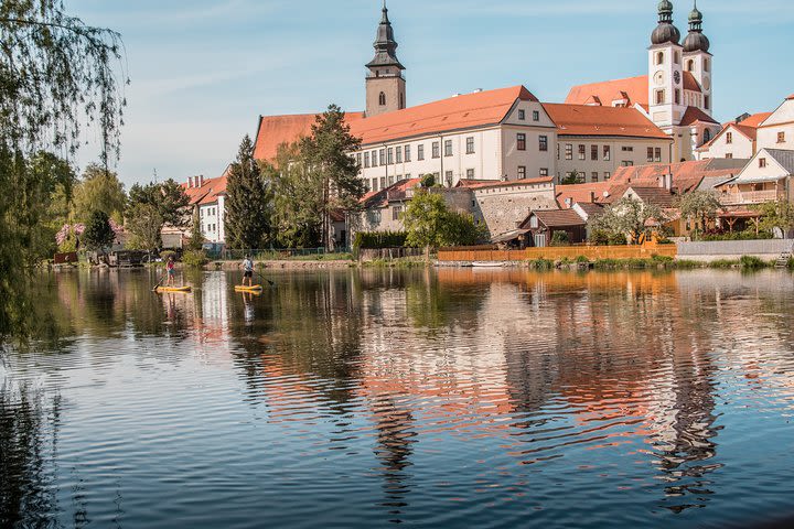 Small-Group SUP Paddle Boarding Experience in Telč image