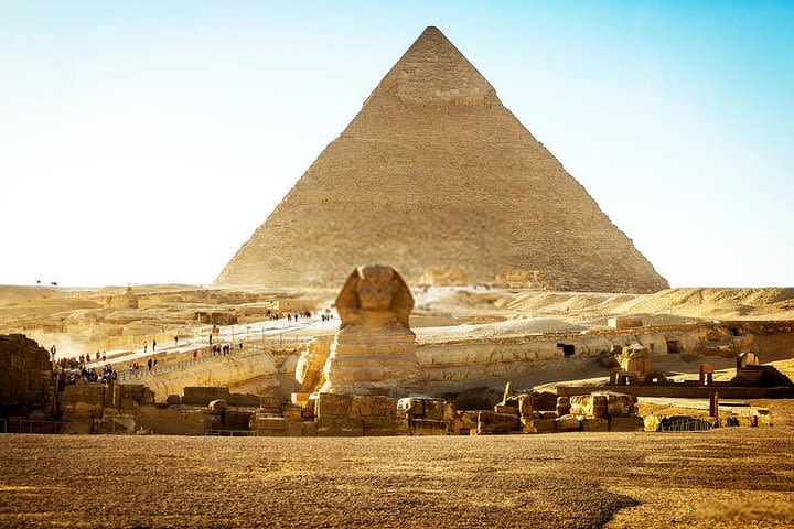 private tour One day to Cairo from Hurghada image