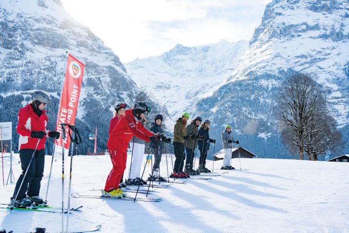 Jungfrau Ski Region Beginners' Ski Tour from Lucerne image