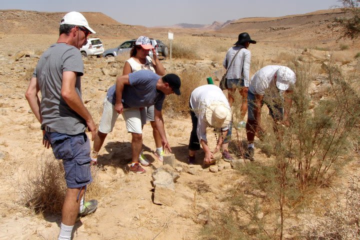 East Makhtesh Ramon Mitzpe Ramon adventure tour, 4x4 jeeps. image