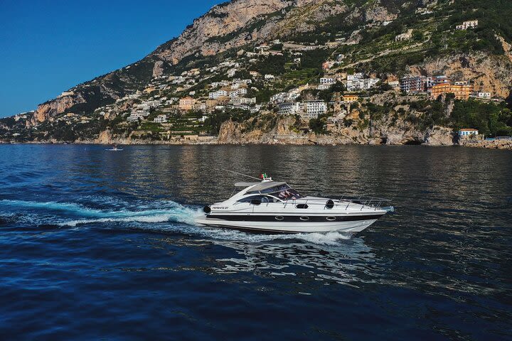 Private Full-Day Guided Boat Tour at the Amalfi Coast image