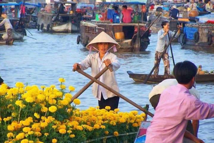 Mekong Delta Floating Market 2-Day Tour image