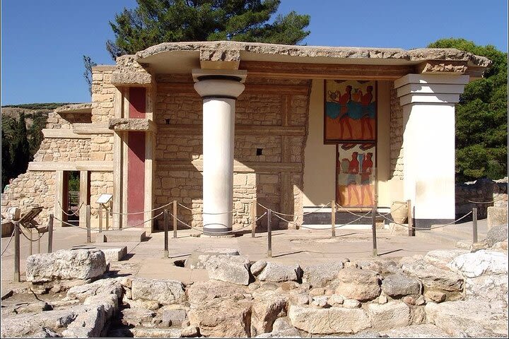 Knossos-Arch.Museum-Heraklion City - Full Day Private Tour from Chania image