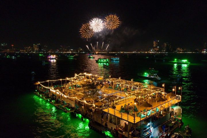 Exclusive Squid Fishing on Chic Floating Café from Pattaya image