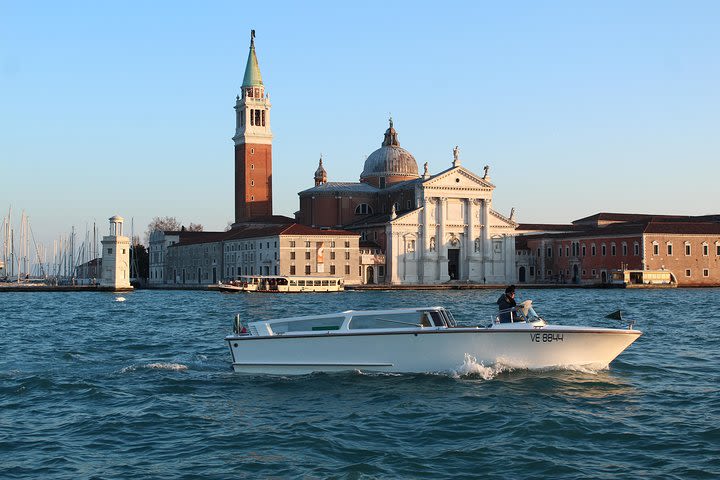 Venice Marco Polo Airport Link Arrival Transfer image