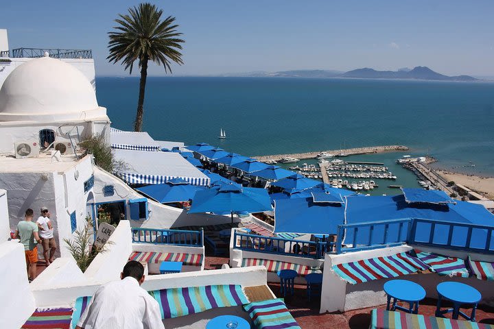 Artistic Sidi Bou Said Walking tour image