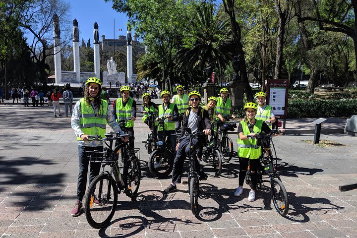 Mexico City Highlights E-Bike Tour With Foodie Stops image