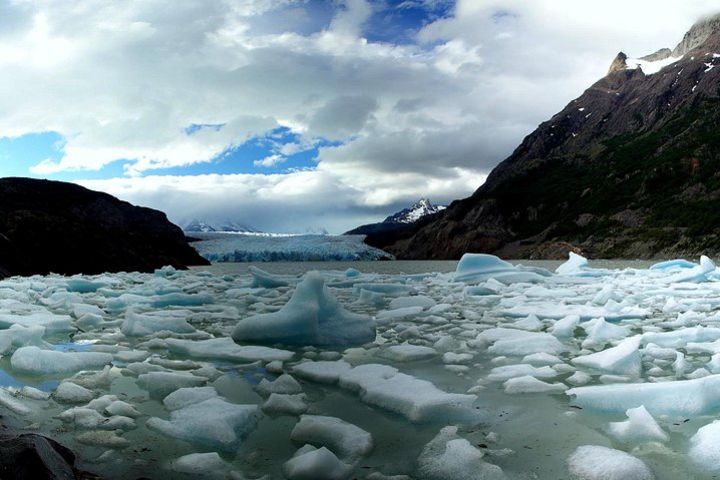 French Valley & Grey Glacier - Torres del Paine image