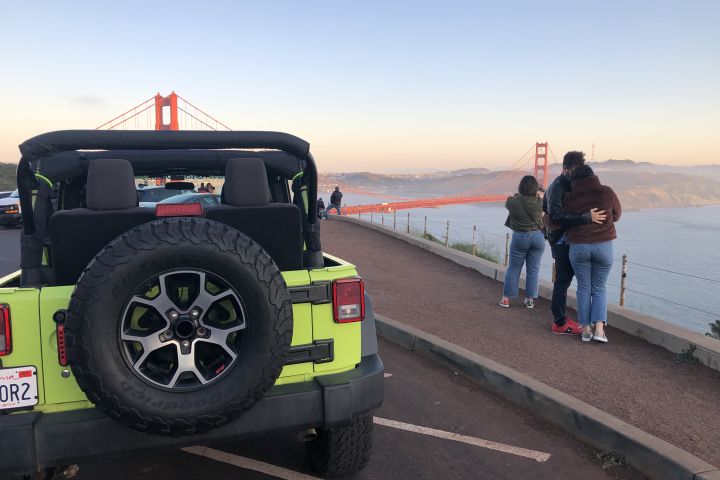 2-Hour Sunset or Evening Private Jeep Tour of San Francisco image