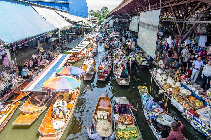 Damnoen Saduak Floating Market & Maeklong Railway Market Tour (SHA Plus) image