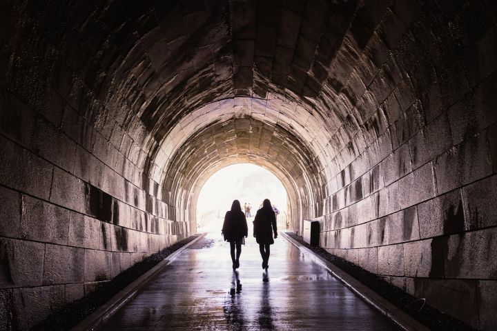 Niagara Underground: Power Station & Tunnel Under Falls Tour image