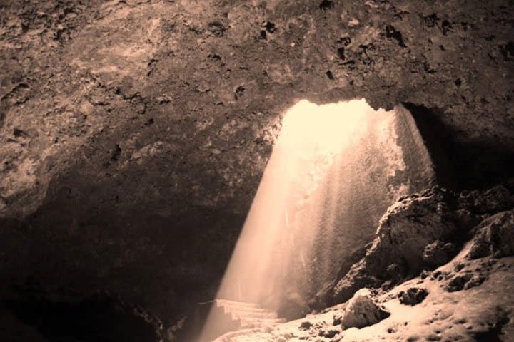 kiwengwa caves image