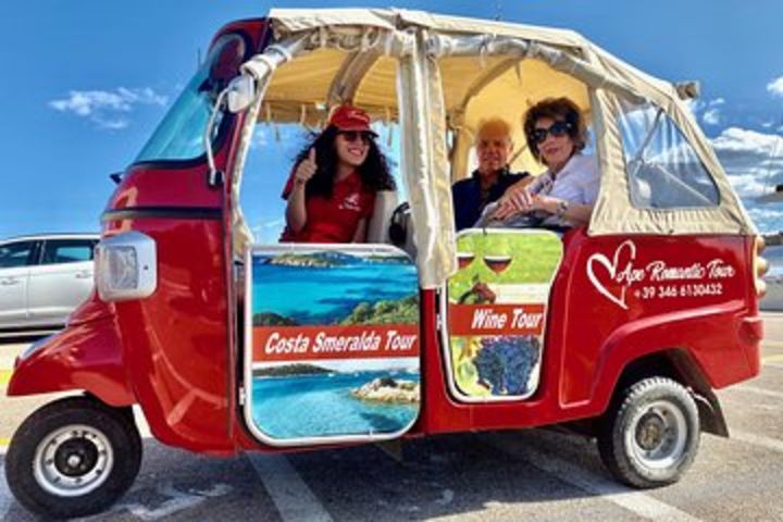 Costa Smeralda Sightseeing Tour with Tuk Tuk image