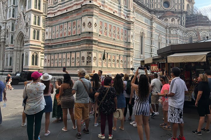 Splendors of Florence Private Walking Tour with Gelato image