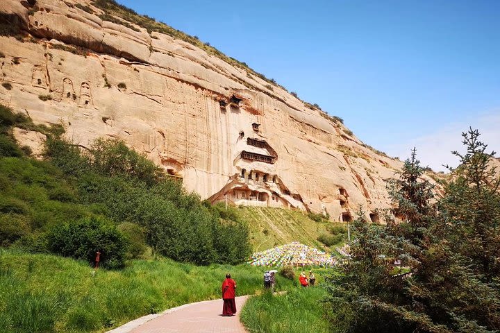 2-Day Zhangye Private Tour: Binggou Danxia, Zhangye Danxia Geo Park, Mati Temple Grottoes image