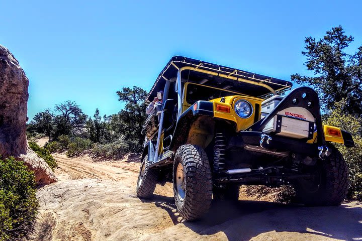 Zion Jeep Tour Premium Package - Afternoon Tour image