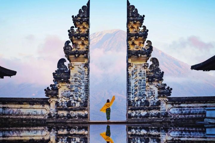 Bali Instagram Tour: Famous Spots image