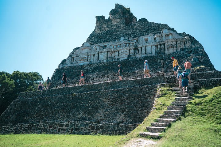 Xunantunich Mayan Ruin and Blue Hole Combo Tour image