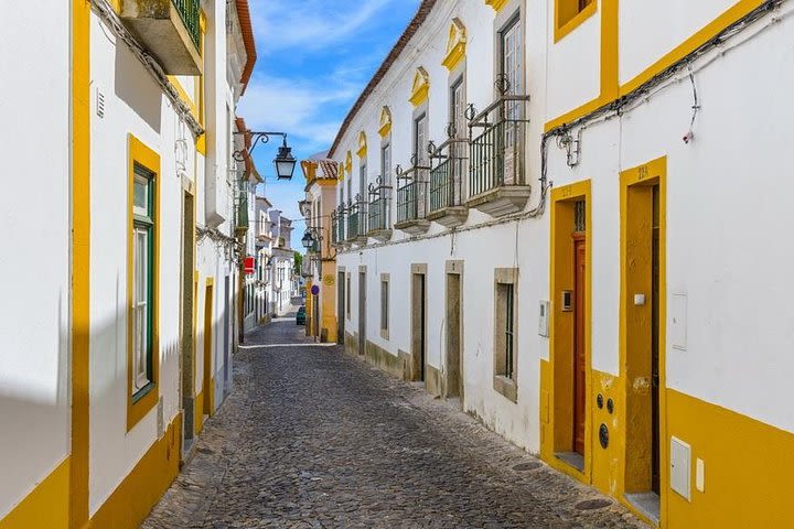 Private tour from Lisbon - Évora & Monsaraz image