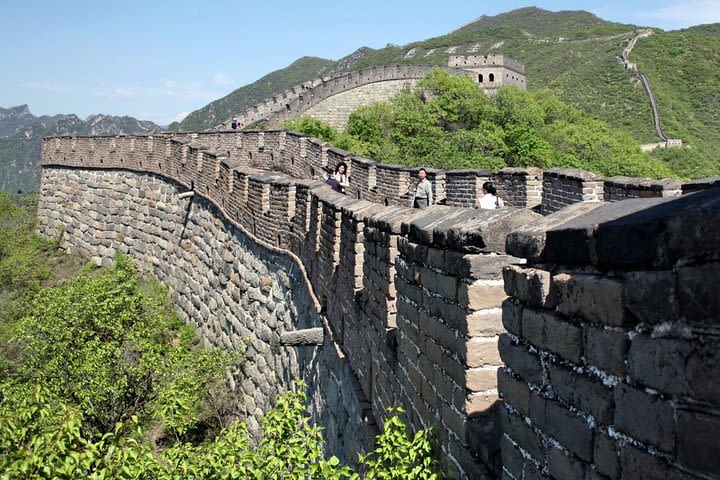 Private Beijing Airport Layover Tour Including Lunch: Mutianyu Great Wall And Sacred way image