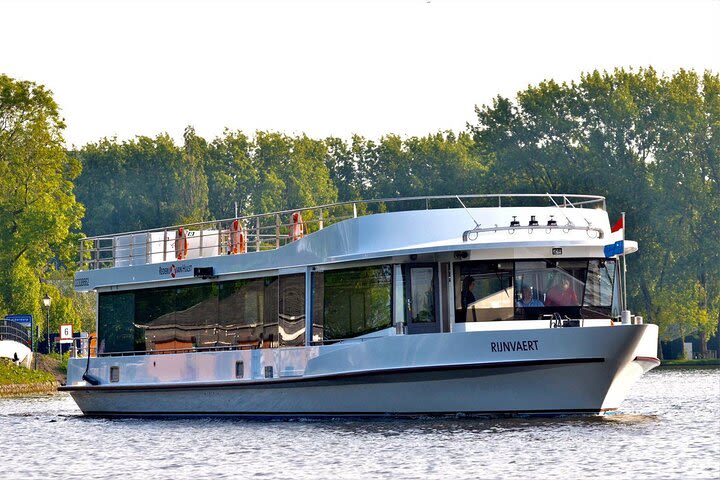 Cruise with Keukenhof Entrance Ticket in Amsterdam Lakes image