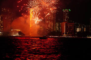 Waikiki Friday Night Fireworks Cruise  3