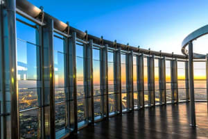 Dubai: Burj Khalifa Level 124 and 125 Entry Ticket 3