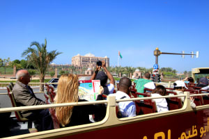 Abu Dhabi Essential: 48hr Hop-On Hop-Off Sightseeing Bus Tour 3
