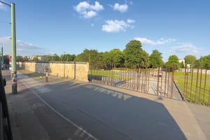 Berlin Wall Panoramic Open-Top Bus Tour with Memorial Stop 3