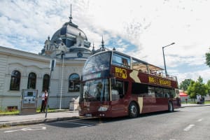 Discover Budapest: 1-Day Hop-On Hop-Off Sightseeing Bus Tour 4
