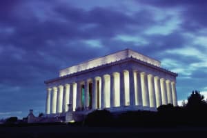 Washington DC Discover: 24-Hour Hop-On Hop-Off Sightseeing Bus Tour 4