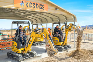 Kids' Dig Excavator Experience in Las Vegas 3