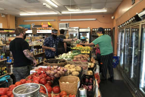 Charleston's Upper King Street Food Tour 4