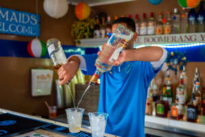 Boomerang Yacht Brunch Cruise (21yrs+)  3
