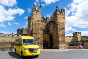 Castles & Broomsticks Day Tour 4