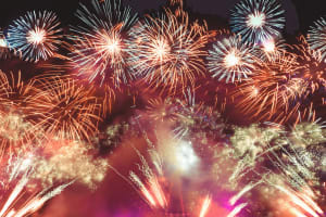 London New Year's Eve Fireworks Cruise 3