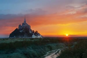 Pilgrimage to the Sky: Mont-Saint-Michel Self-guided Tour 4