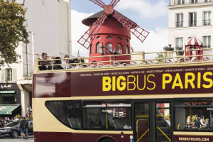 Paris Explore: 48hr Hop-On Hop-Off Sightseeing Bus Tour & River Cruise 3