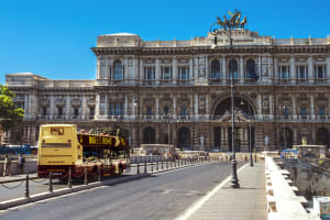 Rome Night Tour: 1hr Panoramic Night Tour on Open-Top Bus 4