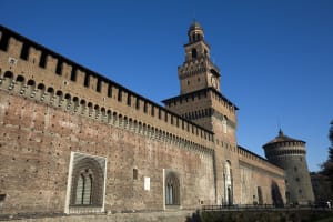 Private Milan Guided Tour: Fashion, History & Aperitivo 4