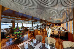 Dubai Luxury Yacht with BBQ Dinner AL SEEF  3