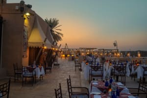 Tour Dubai: 撒哈拉沙漠古堡营地豪华探险之旅（含晚餐与冲沙活动） 4