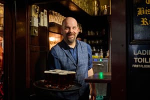 Tastes, Tales & Traditional Ales: Food Tour of London's Historic Pubs 4
