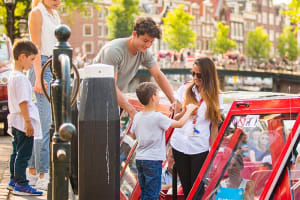 Hop On - Hop Off Bus and Boat Combination 4