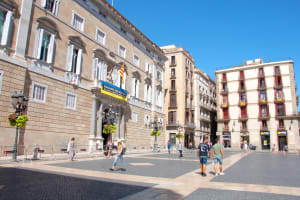 Barcelona's El Raval & Gothic Quarter: A Self-Guided Tour 4