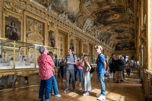Louvre Museum Semi-Private Skip the Line Guided Tour  3