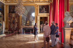 Versailles Palace and Gardens Tour by Train from Paris with Skip-the-Line 3