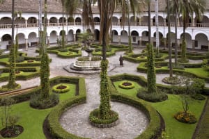 City Tour Around Quito 4